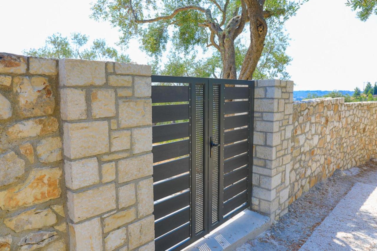 גאיוס Villa Plagia מראה חיצוני תמונה